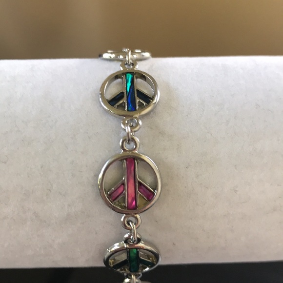 Multicolor Paua Sea Shell Peace Sign Bracelet - Picture 4 of 7